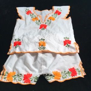 Two piece matching short set